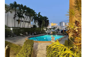 2420 Diana Dr APT 302, Hallandale Beach, FL 33009, - MLS#A12010578