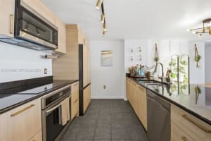 50 Biscayne, 50 Biscayne Blvd APT 2911, Miami, FL 33132, - MLS#A12010586