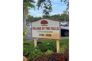 13120 Sw 92nd Ave B-208, Miami