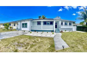 15925 NE 18th Ave, North Miami Beach, FL 33162, - MLS#A12010655