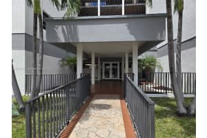 4670 W 13th Ln APT 507, Hialeah, FL 33012, - MLS#A12010656