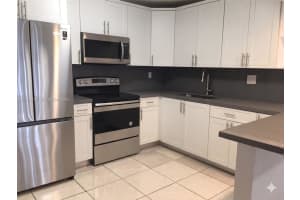 8888 Sw 131st Ct 406, Miami