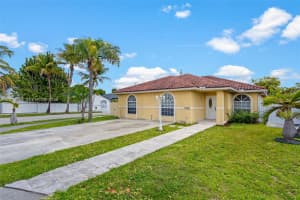 14300 SW 52nd St, Miami, FL 33175, - MLS#A12010675