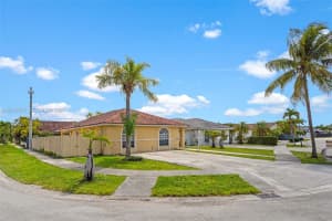 14300 SW 52nd St, Miami, FL 33175, - MLS#A12010675