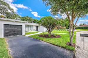 981 NE 152nd St, Miami, FL 33162, - MLS#A12010680