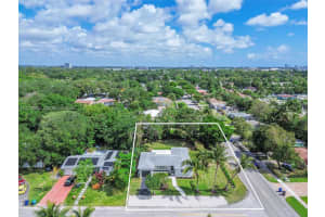 981 NE 152nd St, Miami, FL 33162, - MLS#A12010680