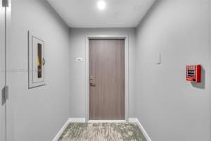 2555 Collins Ave APT 2401, Miami Beach, FL 33140, - MLS#A12010695