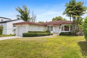 9125 Carlyle Ave, Surfside, FL 33154, - MLS#A12010718