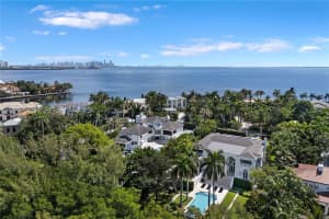 26 Tahiti Beach Island Rd, Coral Gables, FL 33143, - MLS#A12010739