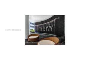 90 Sw 3rd St 2609, Miami