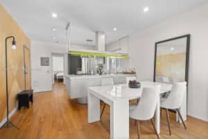 920 Euclid Ave APT 8, Miami Beach, FL 33139, - MLS#A12010821