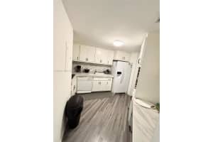 905 Brickell Bay Dr APT 1824, Miami, FL 33131, - MLS#A12010832