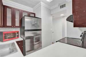 126 SW 17th Rd APT 601, Miami, FL 33129, - MLS#A12010843