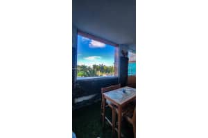 Vizcayne, 244 Biscayne Blvd APT 301, Miami, FL 33132, - MLS#A12010844