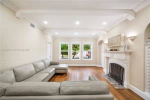 4501 Prairie Ave APT 1, Miami Beach, FL 33140, - MLS#A12010885
