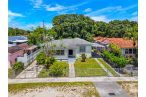 167 W 34th St, Hialeah, FL 33012, - MLS#A12010946