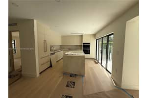 118 Sarto Ave, Coral Gables