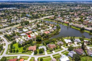 1367 Riverside Cir 1367, Wellington