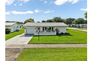 1621 Nw 85th Way, Plantation