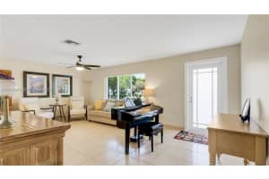 1621 NW 85th Way, Plantation, FL 33322, - MLS#A12010976