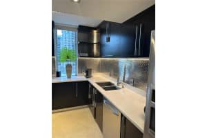 701 Brickell Key Blvd APT 910, Miami, FL 33131, - MLS#A12010999