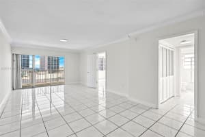 6855 Abbott Ave APT 801, Miami Beach, FL 33141, - MLS#A12011014