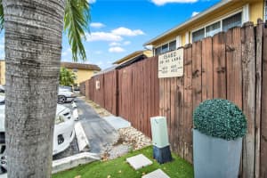 15460 SW 82nd Ln APT 403, Miami, FL 33193, - MLS#A12011032