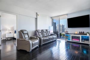 2829 Indian Creek Dr APT 1209, Miami Beach, FL 33140, - MLS#A12011035