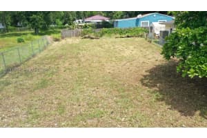 2455 Nw 55th Street Miami, FL 33142 - MLS#A12011052