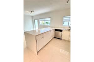 8035 Crespi Blvd #9, Miami Beach, FL 33141, - MLS#A12011068