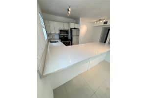 8035 Crespi Blvd #9, Miami Beach, FL 33141, - MLS#A12011068