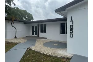 17850 SW 112th Ave, Miami, FL 33157, - MLS#A12011078