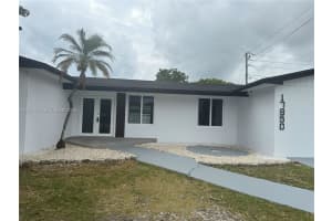 17850 SW 112th Ave, Miami, FL 33157, - MLS#A12011078
