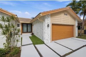 20102 NW 62nd Ave, Hialeah, FL 33015, - MLS#A12011082