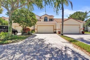644 W Palm Aire Dr 644, Pompano Beach