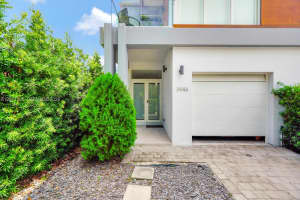 3446 SW 23rd St #3446, Miami, FL 33145, - MLS#A12011105