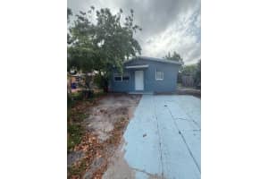 2131 NW 26th Ave, Fort Lauderdale, FL 33311, - MLS#A12011118