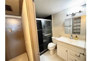999 Brickell Bay Dr APT 1506, Miami, FL 33131, - MLS#A12011129