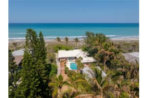 55 N Beach Rd, Hobe Sound, FL 33455, - MLS#A12011133