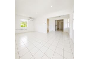 400 SE 14th St a, Fort Lauderdale, FL 33316, - MLS#A12011136
