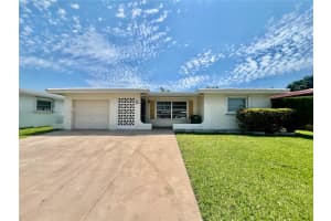 4402 Nw 43rd Ter, Tamarac