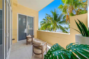 808 Brickell Key Dr APT 408, Miami, FL 33131, - MLS#A12011177