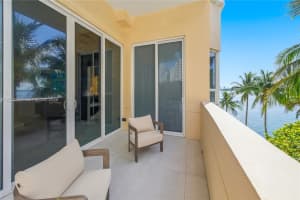 808 Brickell Key Dr APT 408, Miami, FL 33131, - MLS#A12011177