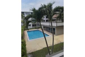 211 NE 8th Ave APT 201, Hallandale Beach, FL 33009, - MLS#A12011193