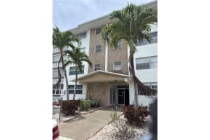 211 NE 8th Ave APT 201, Hallandale Beach, FL 33009, - MLS#A12011193