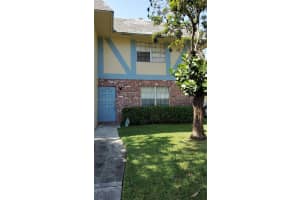 7505 Kimberly Blvd APT 122, North Lauderdale, FL 33068, - MLS#A12011198