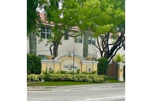 641 Ne 21st Ter, Homestead