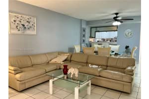 1910 W 56th St APT 3226, Hialeah, FL 33012, - MLS#A12011209