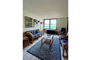 2899 Collins Ave APT 905, Miami Beach, FL 33140, - MLS#A12011220