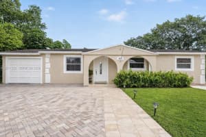 4271 Nw 192nd St, Miami Gardens